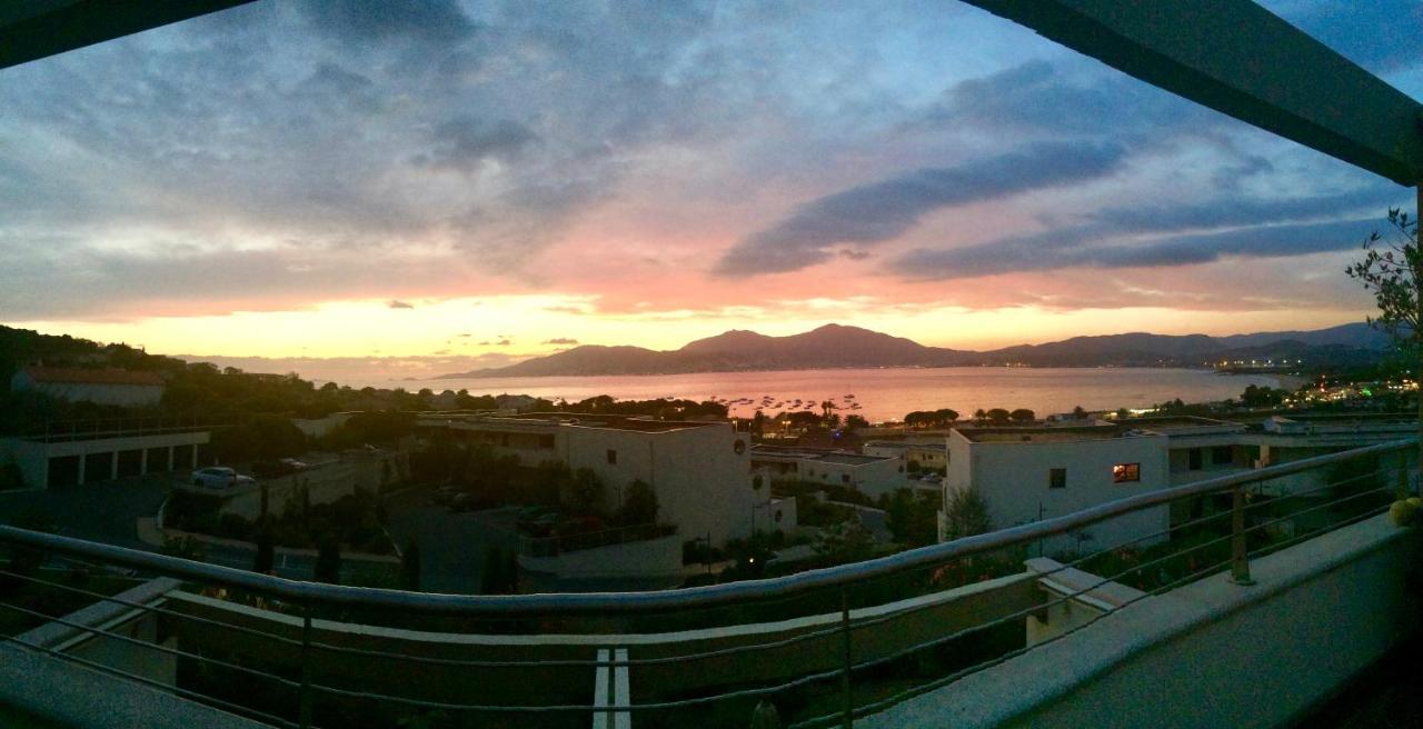 Vue Magnifique Sur Baie Ajaccio Lejlighed Porticcio  Eksteriør billede